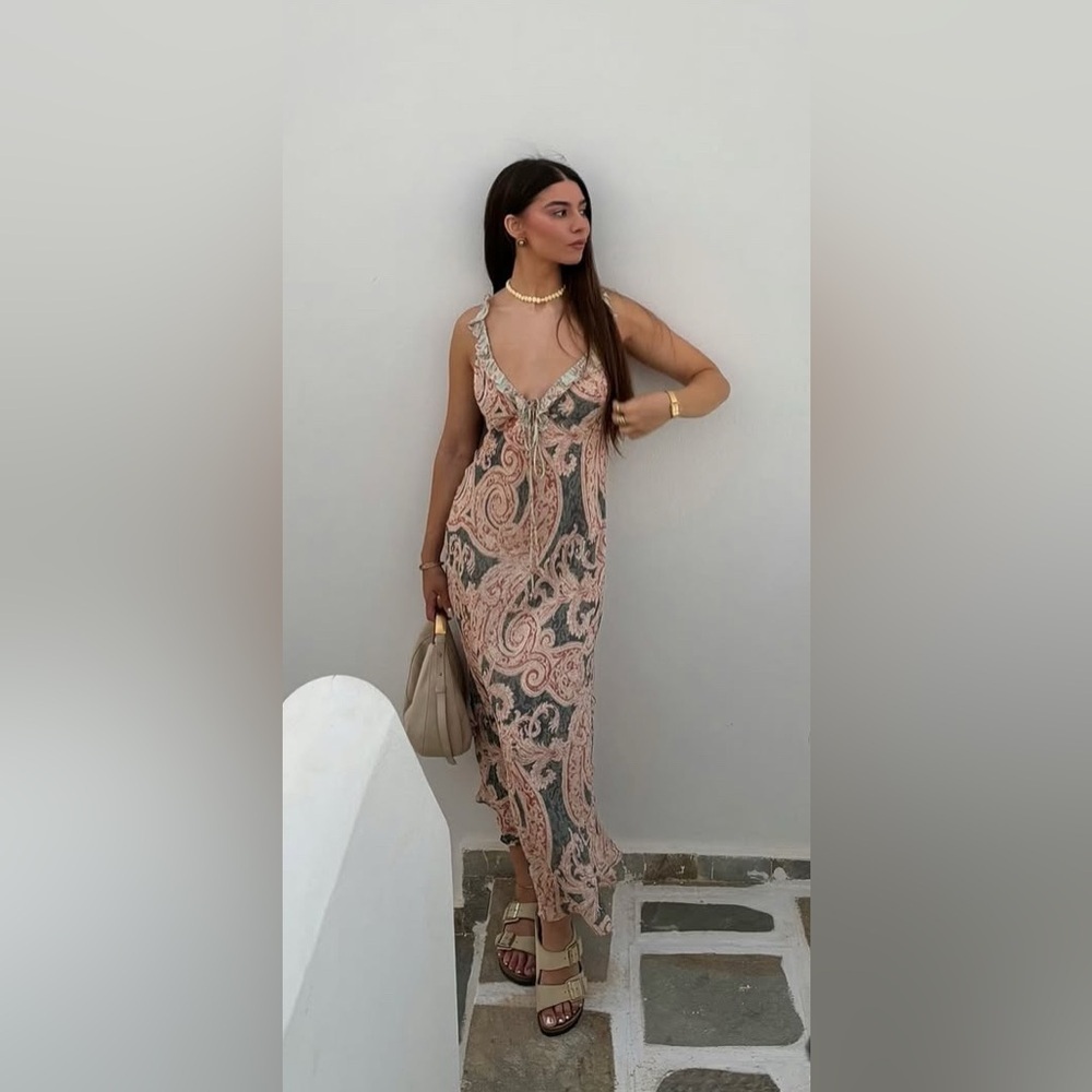 🔥🔥Zara Paisley Maxi Dress